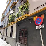 Cozy Apartment In Historic Centre